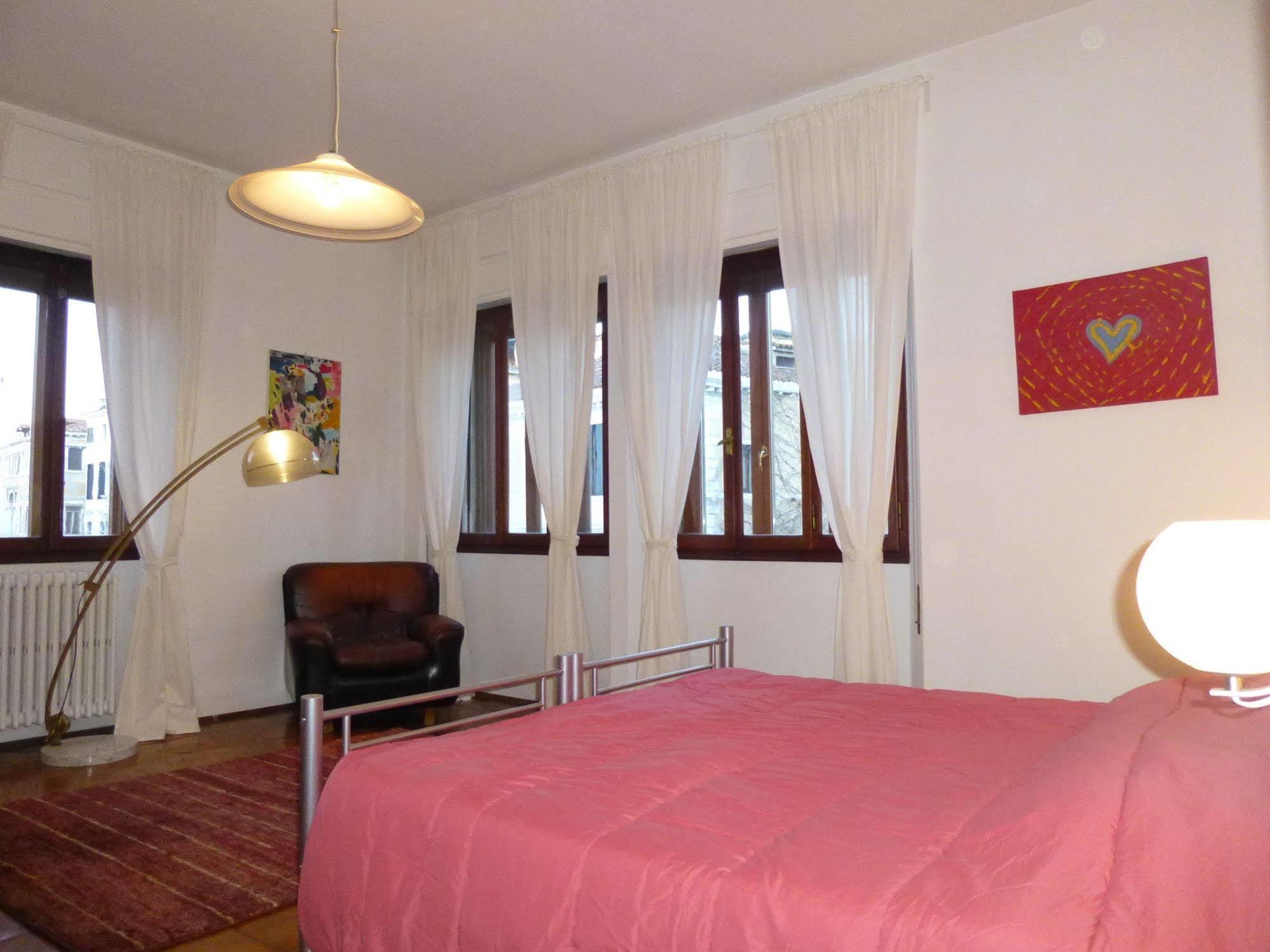 Venice Rainbow Apartment San Marco Εξωτερικό φωτογραφία